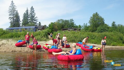 This Ontario Lazy River Is Lined With Over A Dozen Sandy Beaches & You Can Stop For A Swim