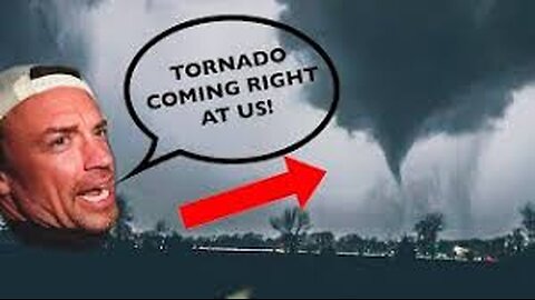 Storm chasers dominate RARE TORNADO OUTBREAK west of Chicago!