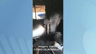 Teófilo Otoni: supermercado é destruído por incêndio