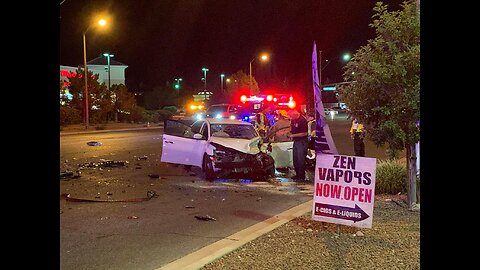 Multiple people transported to hospital after 4-vehicle crash in southwest Vegas valley