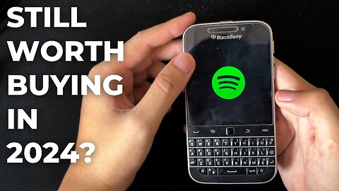 Using Blackberry Classic In 2024 | Should you buy it? REVIEW