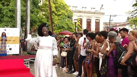 Cuban Black women proudly showcase the beauty of Afro hair, fashion and makeup