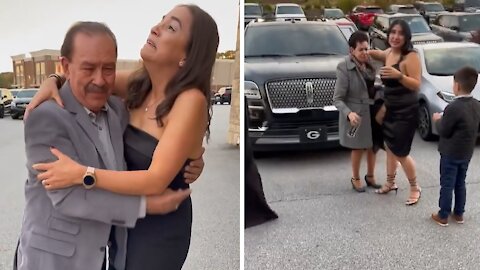 Extremely emotional family reunion after 17 years apart