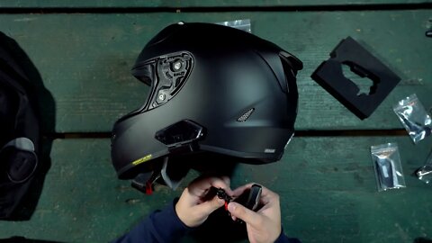 Sena 50R Helmet Install and Phone Setup