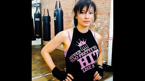 Cross kick Studio Films Kelly HU Moore Fitness