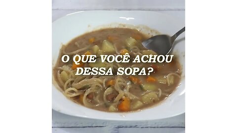 Sopa de macarrão com feijão