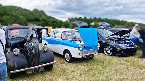 A Look at Amazing Classic Cars Show in Doncaster