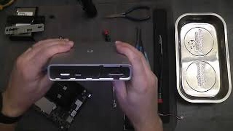 Cloud Key Gen2+ Teardown and Battery Removal