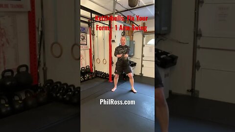 Kettlebells: 1 Arm Swing- #masterphil #fitness #kettlebell #kettlebellswings #philross #workout