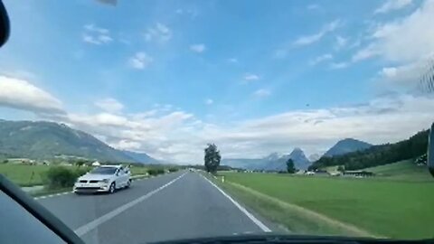 Highlight 47:13 – 52:13 von LIVE Driving and Discovering Austria: An Unforgettable European Adventu