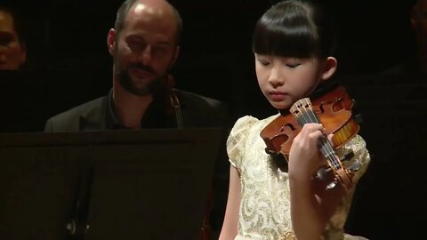 CHLOE CHUA / Menuhin Competition 2018, Junior finals-2