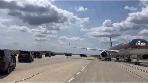 TRUMP❤️🇺🇸🥇🪽MOTORCADE🤍🇺🇸🏅TRUMP FORCE ONE🇺🇸🛫TRUMP FORCE TWO💙🇺🇸🏅🪽🛩️⭐️