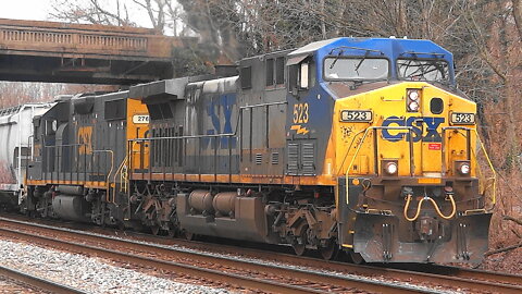 CSX Train Meet in St Denis with A Yellow Nose II and an EMD