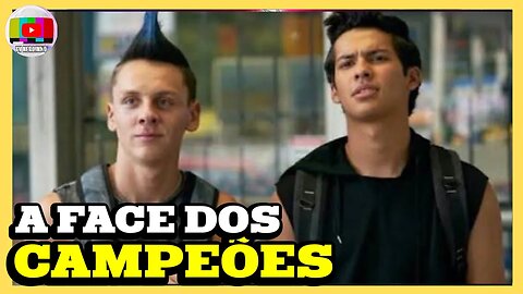 FALCÃO E MIGUEL - A AMIZADE QUE SOBREVIVEU ATÉ MESMO A LADOS OPOSTOS EM COBRA KAI