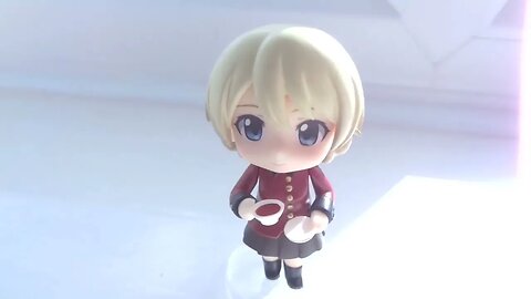 Girls und Panzer: Darjeeling Nendoroid Figure Featuring Campbell The Toast