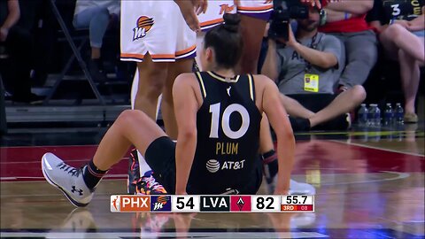 😂🤐 Kelsey Plum Did NOT Want Shey Peddy To Help Her Up After Being Fouled By Her | Las Vegas Aces