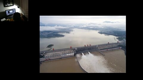 Flood Waters Threaten Wuhan