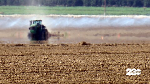 More American farmers face increasing production costs, rising temperaturesprotection could be on the way for California farm workers