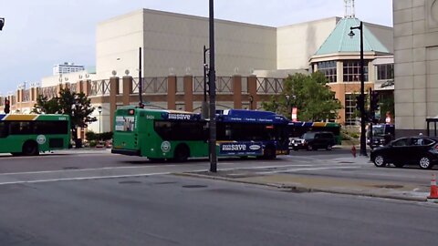 Milwaukee County Transit Downtown Rush Hour