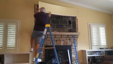 Removing Drywall in a Customers home (3)