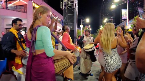 Hare Krishna New Year's Eve Party in Surfers Paradise