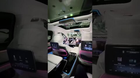 ESSA MERCEDES DE 5 MILHÕES VOCÊ NUNCA VIU! MAYBACH S680 V12 2022 IMPRESSIONA! #Shorts Fastcarview