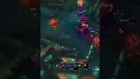 Graves Jungle Clutch Play! #shorts #lolclips #leagueoflegends