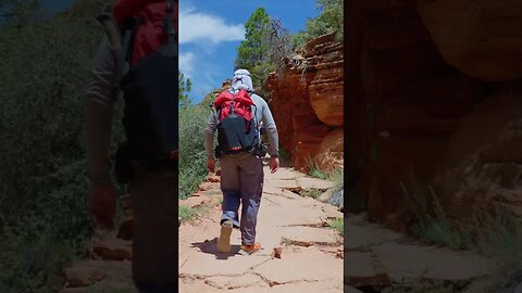 Hiking Angels Landing