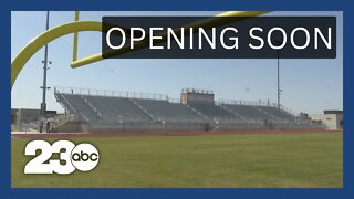 Del Oro High School shows off new football field