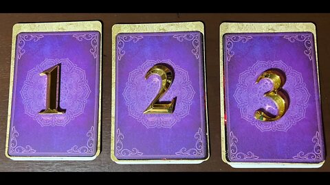 PICK A CARD 🎴 INSIGHT FROM THE ORACLES