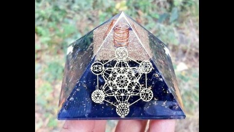 (ORGONE ENERGY PYRAMIDS) INFO ON CELESTIAL COSMIC DARK PLASMA ENERGY WEAPONS PART 1.5