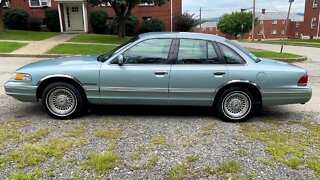 1995 Ford Crown Victoria Walkaround & In-Depth Tour