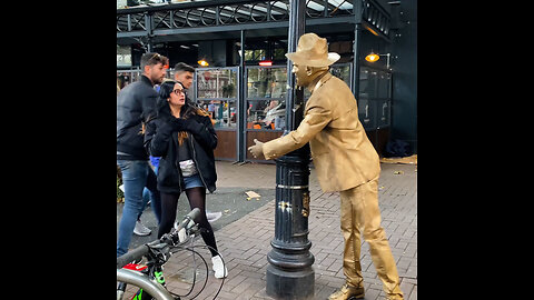 Funniest Golden Statue and Bushman Prank