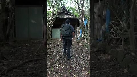 Exploring the Abandoned Himuro Mansion - Japan