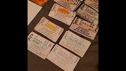 Movie Stubs from early 2000's . 🎫