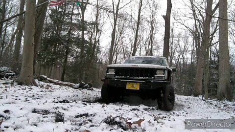 Jeep Cherokee XJ mudpit rev-limiter