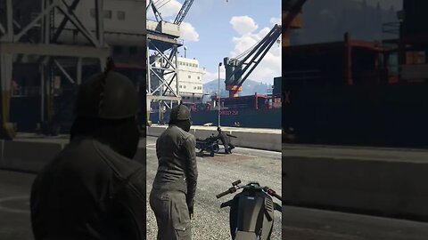 AFK Player Freaks Out When Tazed - #gta5 #online #random #moments #prank #tazer #funny #tryhard