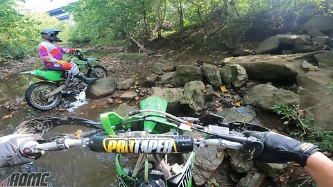 Creek crawling on Kawasaki KX250 TWO STROKES (BOULDERS)