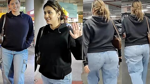 Viral MMS Girl Anjali Arora Snapped In A Casual Look At The Airport 🔥💃❤️