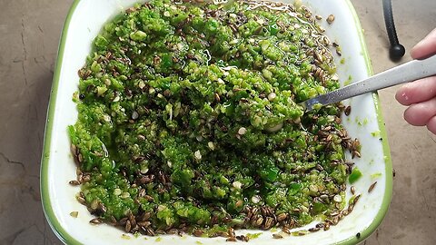 Green Chilli with Garlic Chutney,