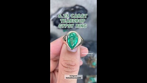 6.73 CT 18K Gold Bezel Set Gypsy Large Pear Emerald Solitaire Signet Men's Gypsy Ring