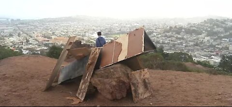 Gingerbread monolith collapses