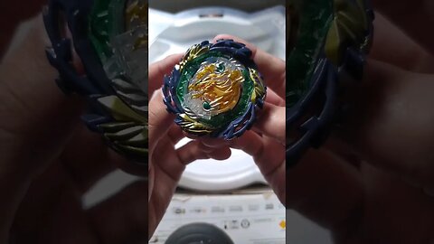 TEM BORRACHA! vanish fafnir pirata (flame) #beyblade #beybladeburst #batalhadebeyblade