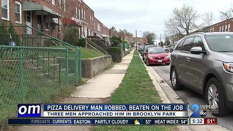 Pizza Boli's employee punched in the face, robbed while making delivery