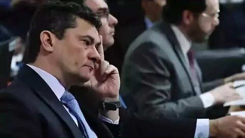 URGENTE! SÉRGIO MORO COGITA RENÚNCIA E SAIR DO BRASIL APÓS CASSAÇÃO DE DALLAGNOL