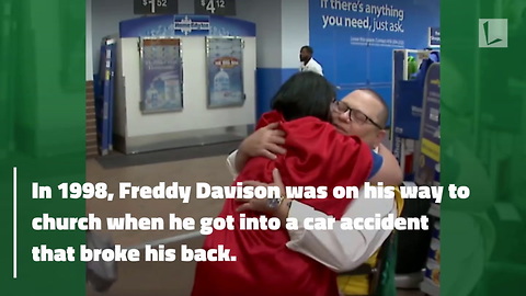 Retired-Pastor-Turned-Walmart-Greeter Serenades Veterans Who Shop in Store