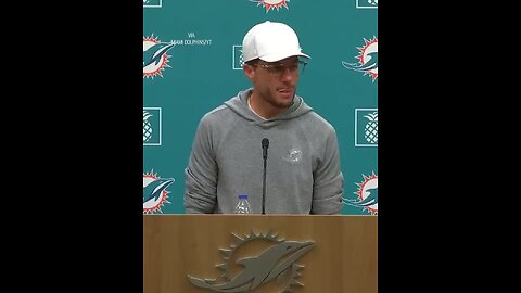 Dolphins HC Mike McDaniel’s Reaction When Reporters Asked Him About Harrison Butker