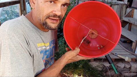 90% Water Savings Per Shower! Off-Grid Recirculating Shower Bucket Attachment