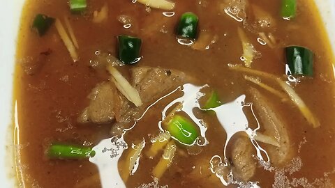 فرش مسالوں کے ساتھ گھر پر تیار چکن نہاری،Chicken Nihari ki Recipes How is Nihari masala made?