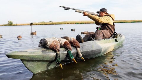 Kayak Duck Hunting Public Land (EARLY SEASON MALLARDS!)